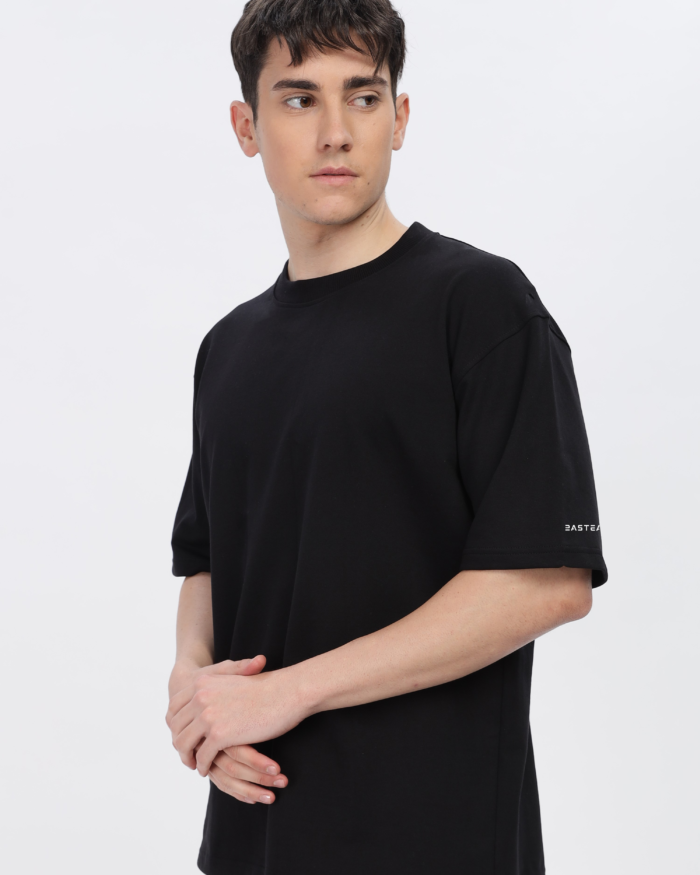 Solids: Black Oversized T-shirt - Image 4