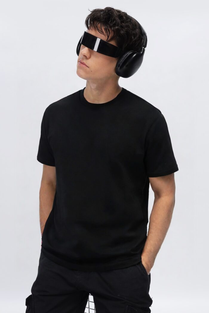 Solids: Black Regular Fit T-shirt - Image 2